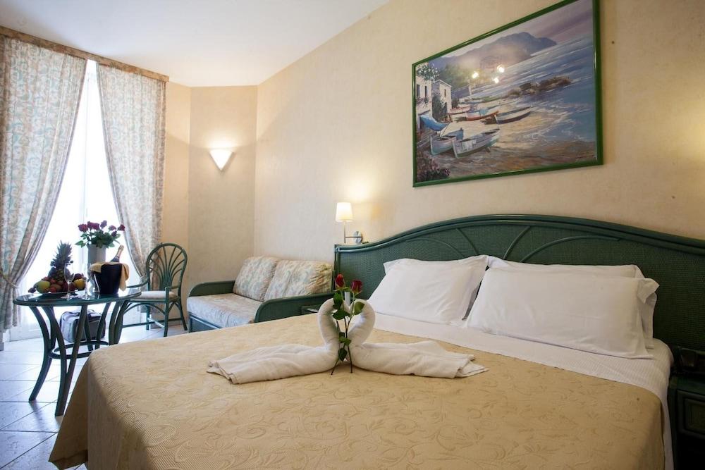 Albergo Belsoggiorno Sanremo Exteriör bild