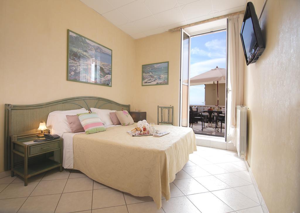 Albergo Belsoggiorno Sanremo Exteriör bild